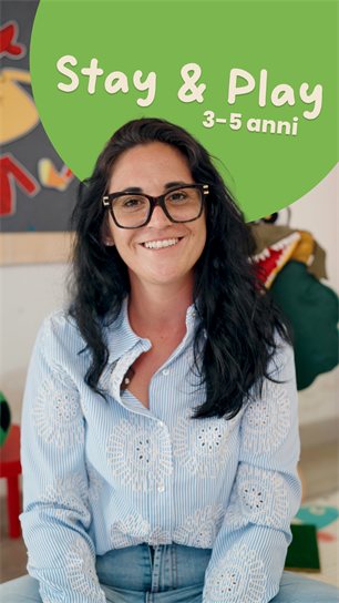 Bambini di 3-5 anni che giocano in inglese al corso Stay and Play